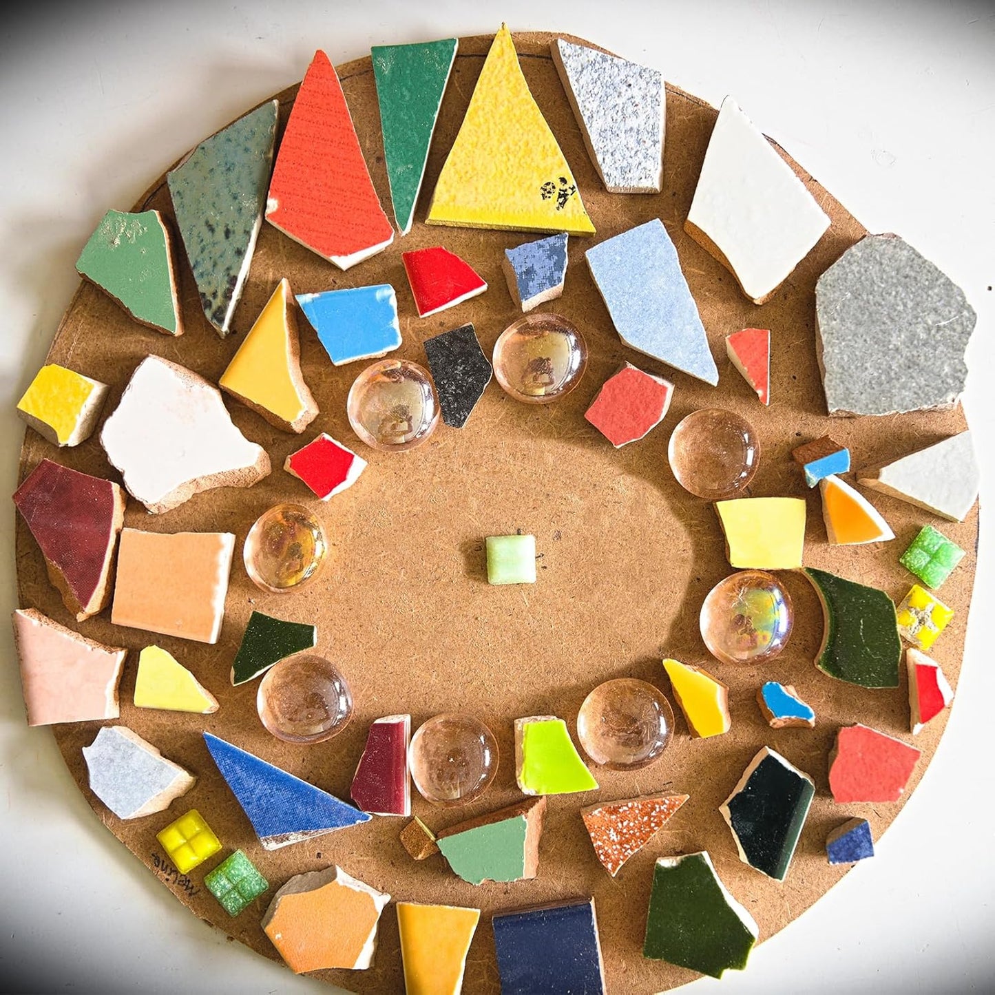 200g Ceramic Mosaic Tiles for Crafts Bulk, Round Yellow Ceramic Tiles for Mosaic Kits Garden Stepping Stone Cup Mat