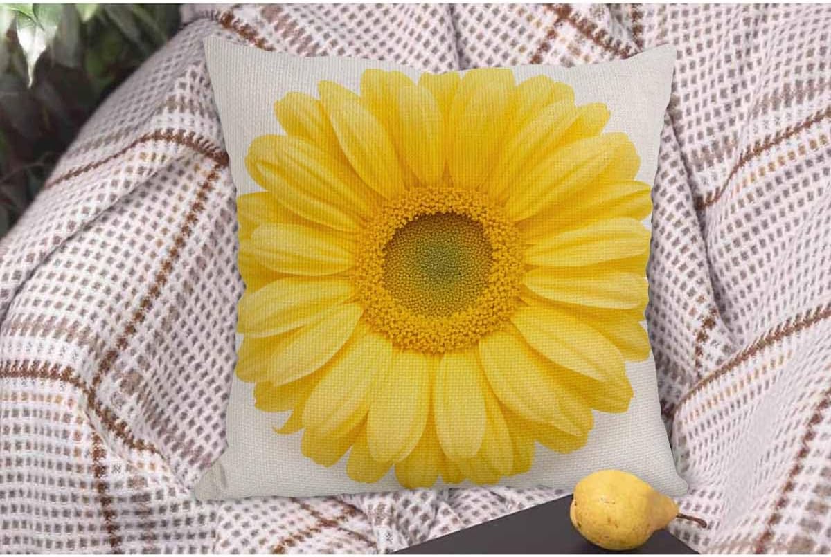 WONDERTIFY Throw Pillow Cover Yellow Flower Sunflower Background - Soft Linen Pillow Case for Decorative Bedroom/Livingroom/Sofa/Farm House - Couch Pillow Cushion Covers 18x18 Inch