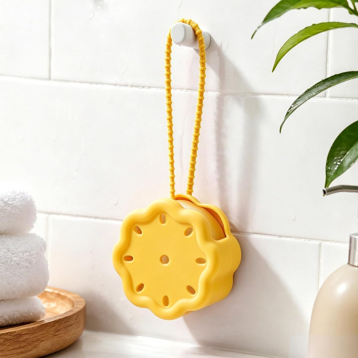 Silicone Yellow Shower Steamer Tray with Big Suction Cup and Strap, Hangable & Durable Bath Bomb Accessories, Aromatherapy Diffuser Containers for Bathroom, Car and Yoga Decor