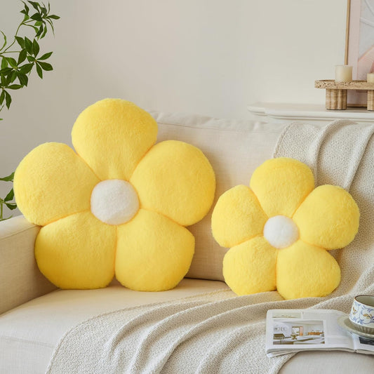 Zlgkjk Flower Pillows, Decorative Throw Pillow with Soft Plush for Couch Bed, Cute Daisy Pillow Cushion Home Decor Floral Throw Pillow (Yellow, 14.9 Inches)