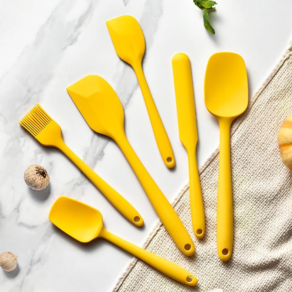 Silicone Spatula Set 6 Pieces High Heat Resistant Kitchen Scraper Spatulas,One-Pieces Seamless Design for Scraping,Cooking,Baking,Mixing Yellow