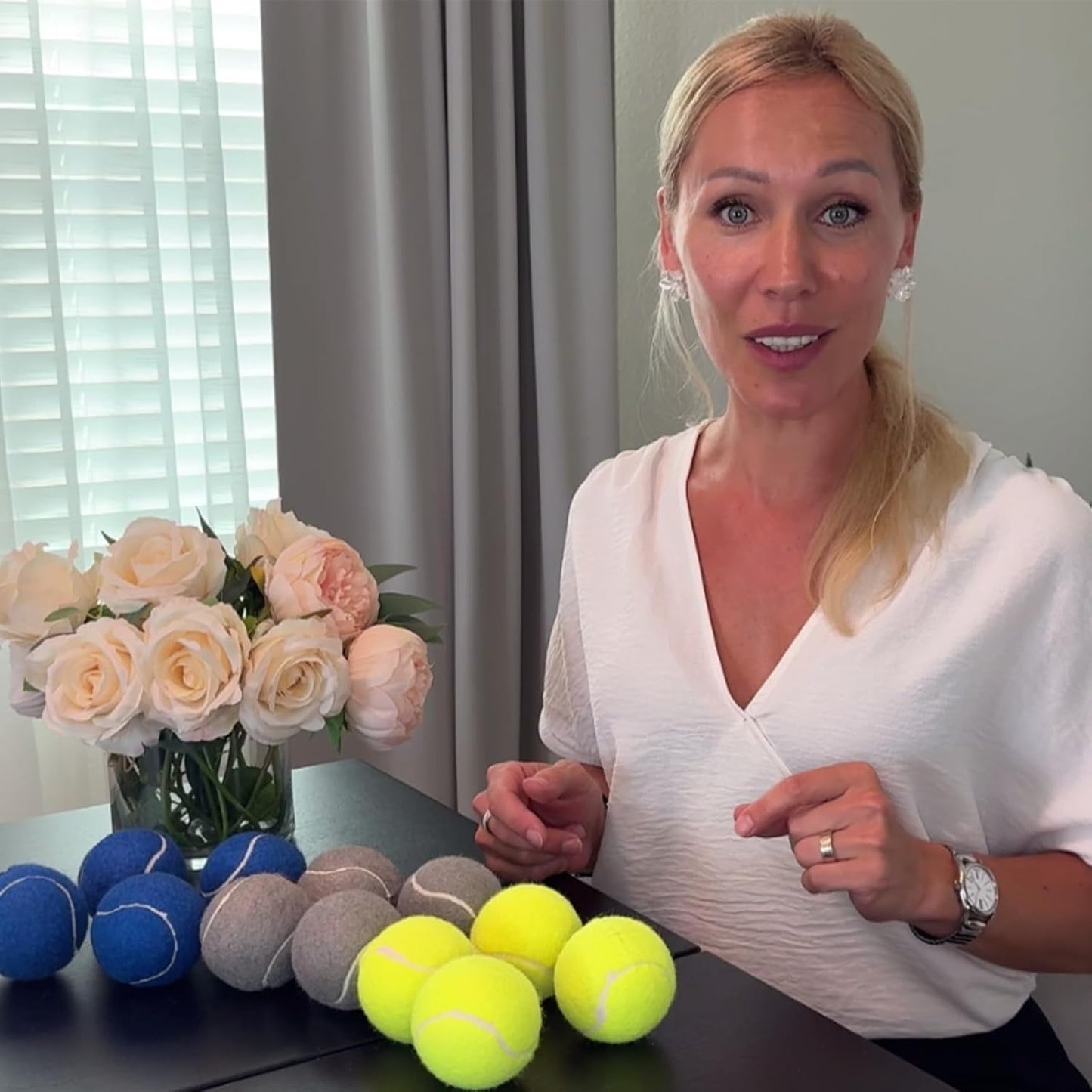 Walker Tennis Balls Precut Tennis Balls for Walkers 4PCS Walkers Legs Universal Precut Glide Balls, Heavy Duty Long Lasting Felt Pad Glide Coverings for Furniture Legs and Floor Protection