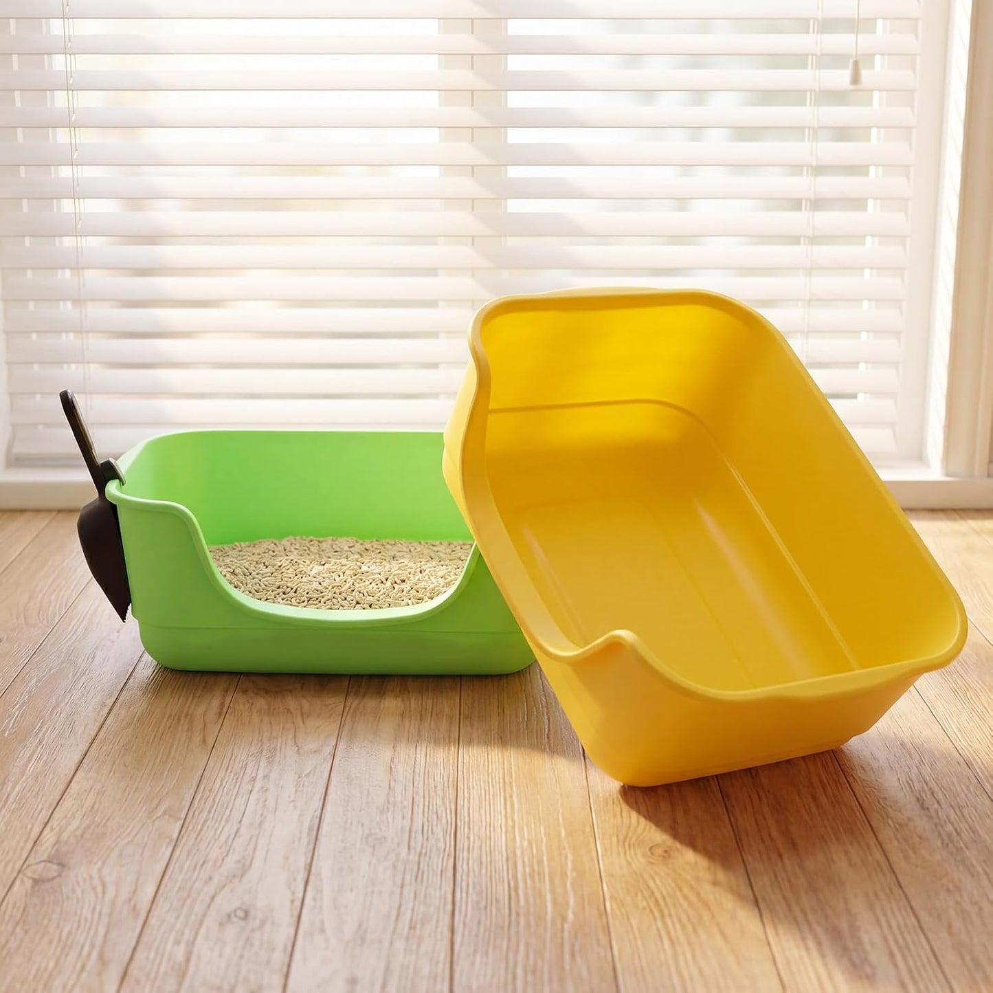 2 Pack Small Cat Litter Boxes with Scoops, Plastic Open Top Litter Tray Pan for Kitty, with High Sides and Low Entry, Anti Splash and Easy to Clean, for Indoor Little Pets Puppy(Yellow,Green)