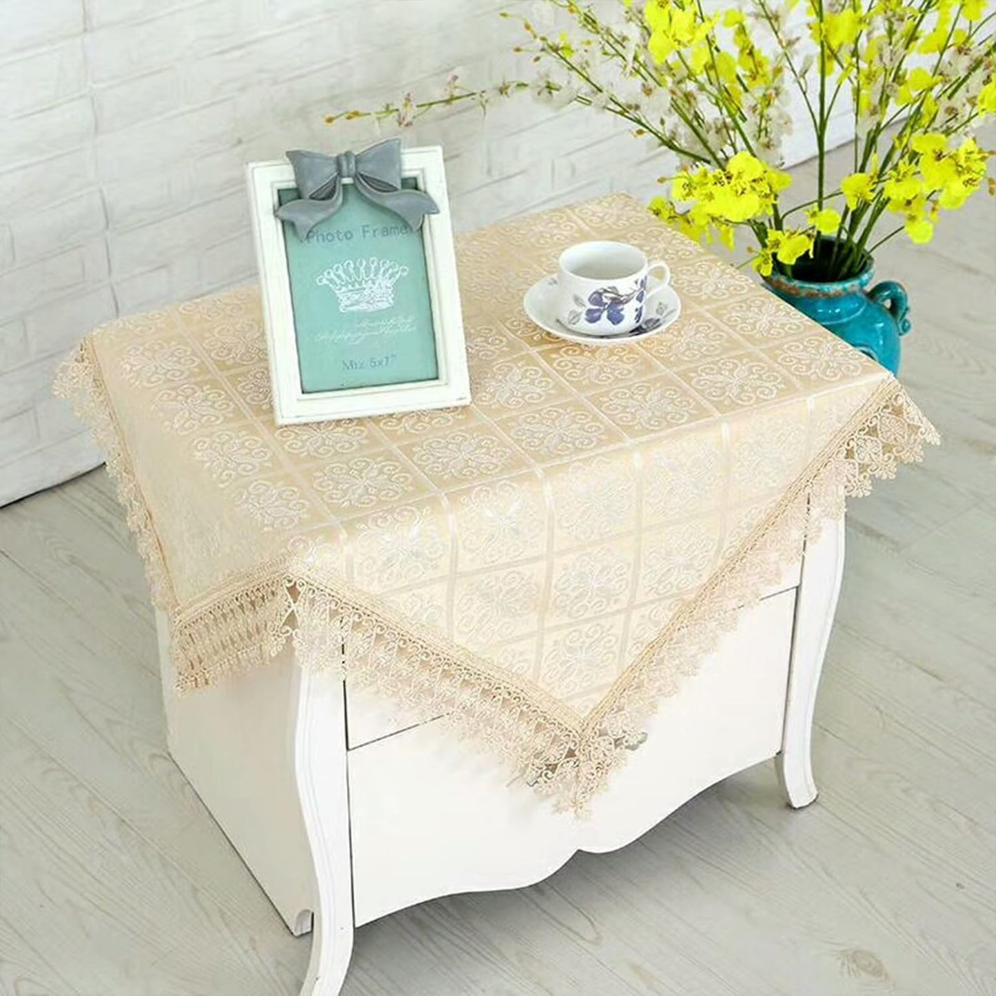 Square Bedside Tablecloth Nightstand Cover Cloth Macrame Lace Table Doilies Embroidery Floral Small Tablecloth Polyester Cotton Fabric Side Table Cover for Wedding Party Decor Yellow 39"x39"