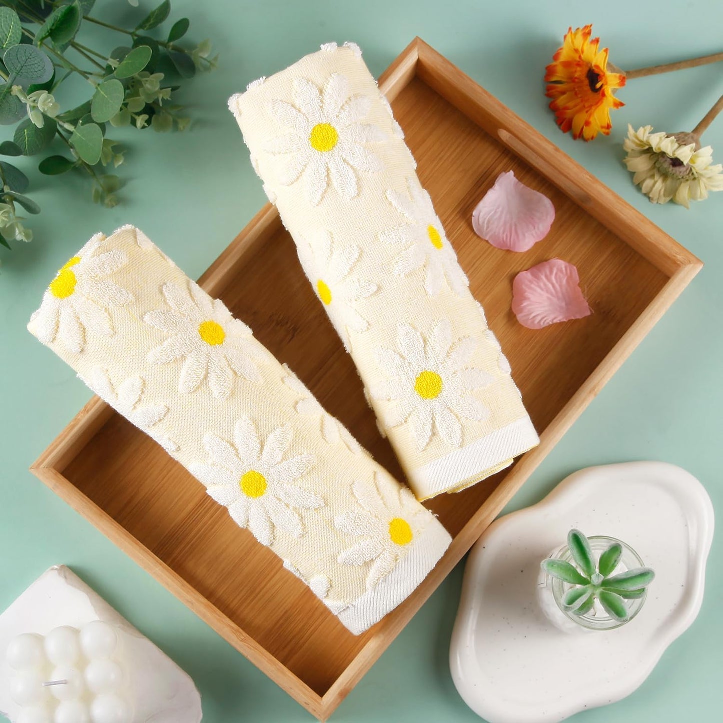 Hand Towels Yellow Summer Spring Floral Daisy for Bathroom | 2 Pack Cotton White Flower Farmhouse Decorative Towels Set for Drying, Cleaning, Cooking, Holiday 13.7'' x 29.5''