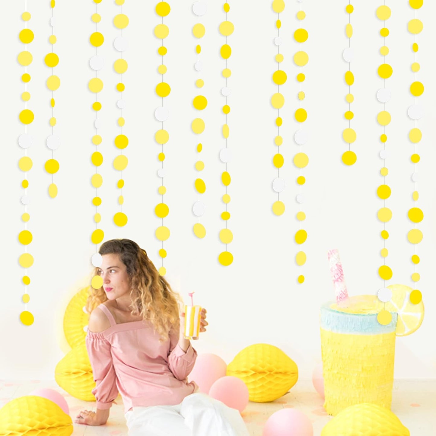 46 Ft Yellow White Circle Dots Garland Gradient Yellow Polka Dot Hanging Paper Streamer for Wedding Bridal Shower Birthday Engagement Bee Sunflower Lemon Themed Party Decorations Supplies
