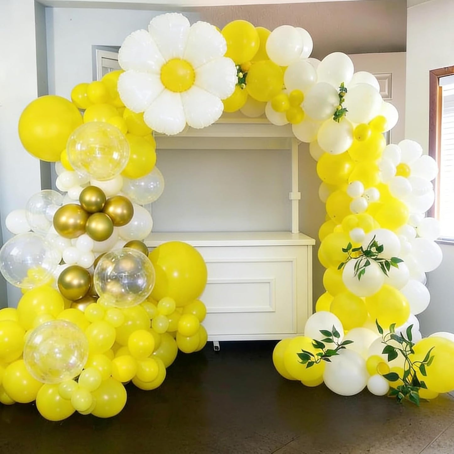 60pcs Yellow and White Balloons Kit, 12 Inch White Yellow Balloons | Latex Party Balloons for Sunflower & Bee Theme, Gender Reveal, Baby Shower, Spring Wedding, Easter & Graduation Decor