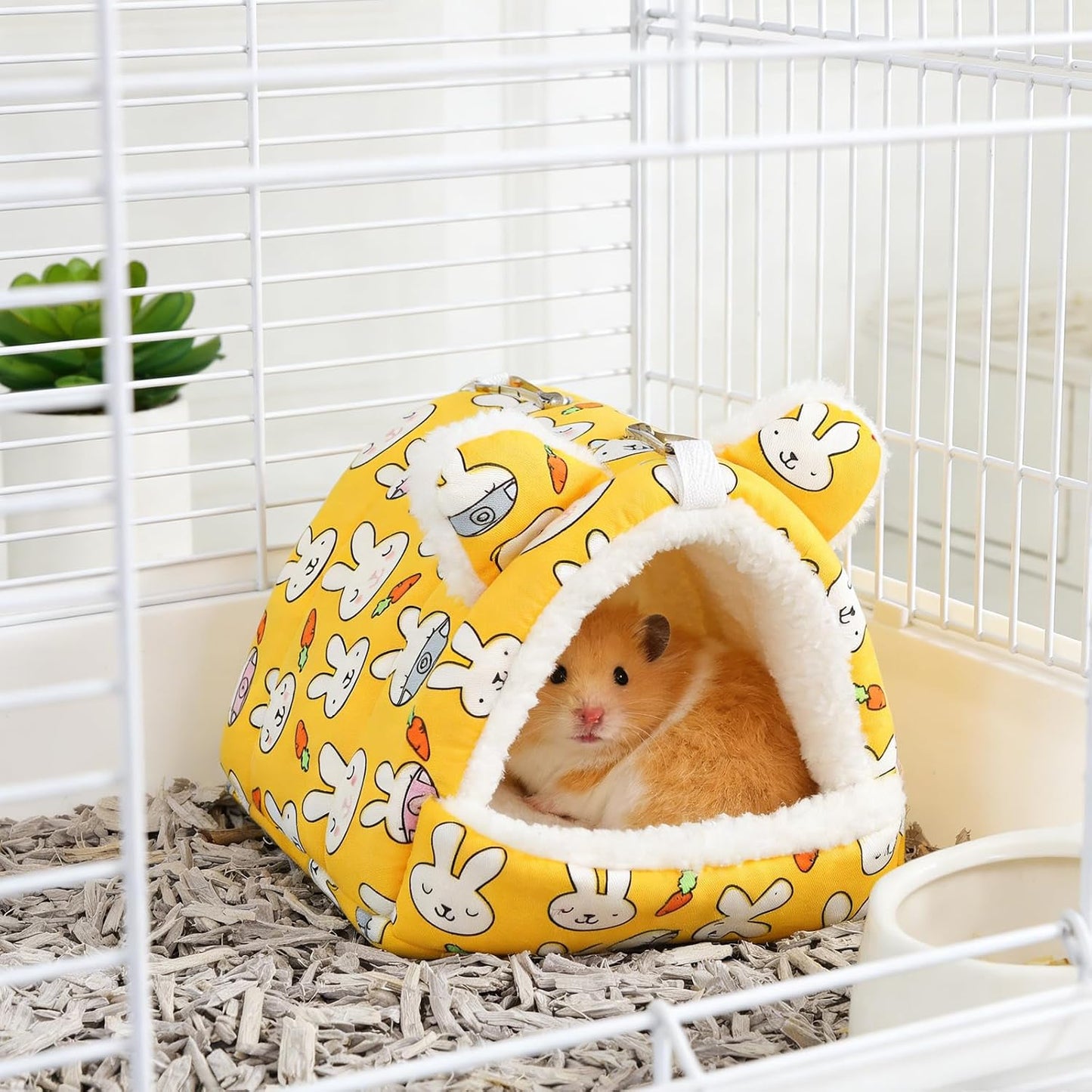Guinea Pig Hideout, Cute and Cozy Hamster Bed Warm Small Animal Beds with 2 Hooks for Hamster Guinea Pig Dwarf Rabbit (Yellow)