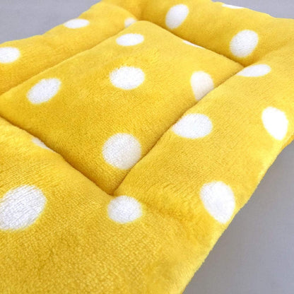 Pet Winter Beds, Hamster Bed Bite-Proof Warm Sleeping Mats Guinea Pig House Pad Nest Bed for Rabbit Hedgehog and More (S:Yellow)