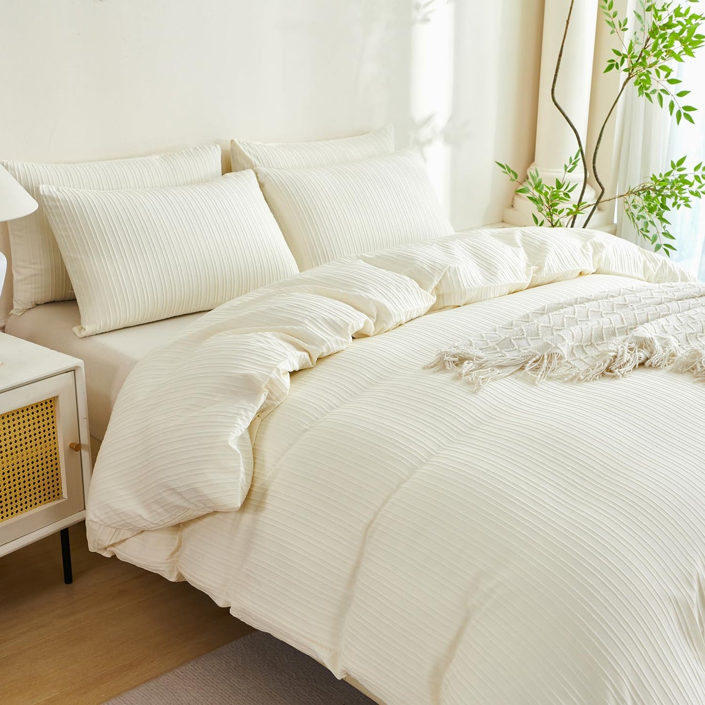 King Comforter Set Beige Striped 100% Soft Washed Microfiber Jacquard 3 Pieces King Striped Bedding Sets Beige Yellow Comforter for All Seasons and 2 Pillowcases Comfort Breathable
