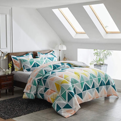 Bed in a Bag 7 Pieces Queen Size Yellow Green Triangles Print - Soft Microfiber Reversible Bed Comforter Set (1 Comforter 2 Pillow Shams 1 Flat Sheet 1 Fitted Sheet 2 Pillowcases)