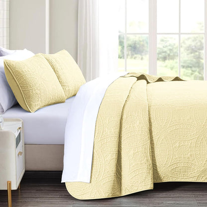 Butter Yellow Twin Quilt Set,Ultrasonic Lightweight Bedspread Coverlet for Modern Minimalist Bedroom,Soft Microfiber Coin Pattern Bedding,2-Piece (1 Quilt,1 Pillow Sham)
