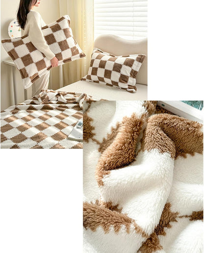 Faux Fur Throw Blanket for Couch, Fleece Flannel Blanket, Lightweight & Soft Blanket for Bed, Couch or Travel, Plush Fleece Warm Cozy Sofa Bed Throw(Yellow,70x100cm(28x39inch))