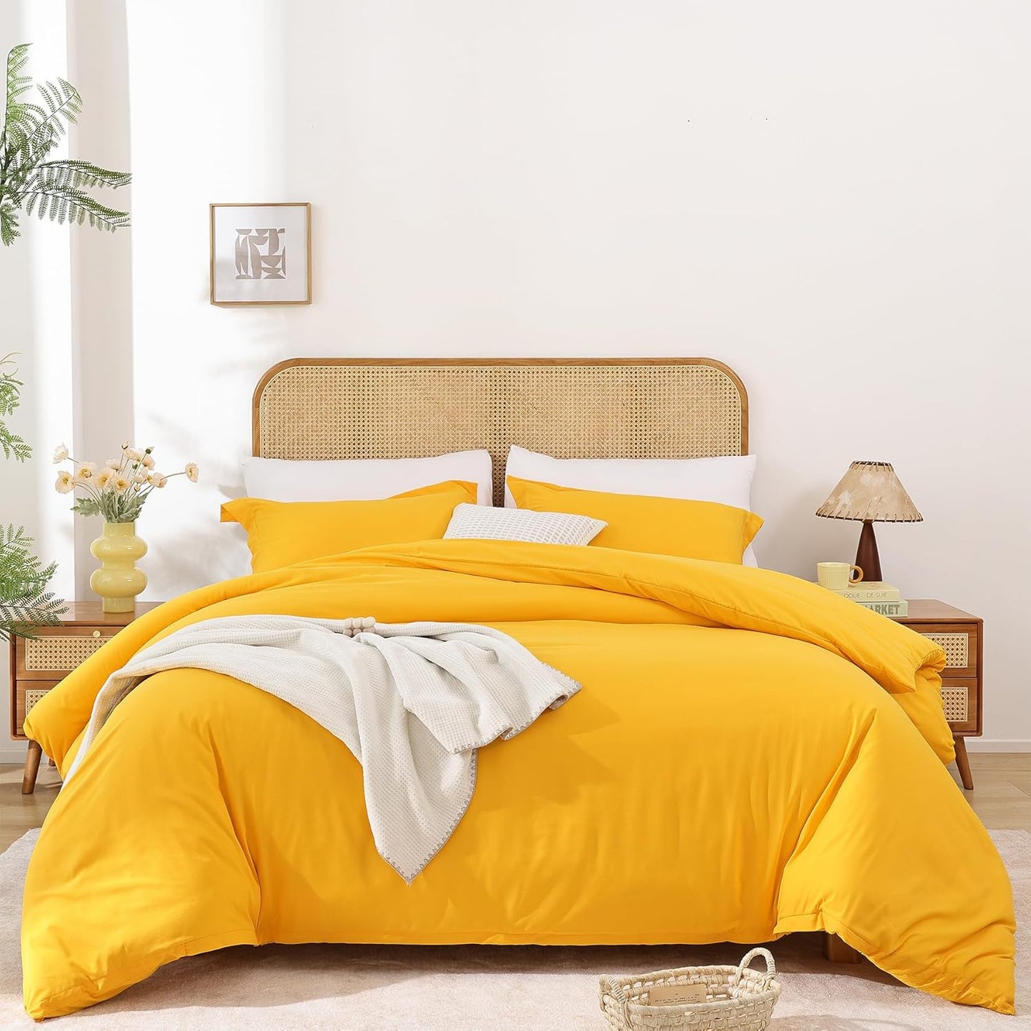 Yellow Duvet Cover Set King Size - 3 Piece Luxury Soft Cooling Duvet Cover with Zipper Closure and Pillow Sham, Breathable Washed Brushed Microfiber, Comforter Not Included