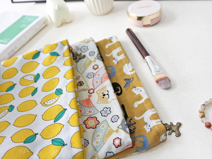 Large Makeup Bag Travel Cosmetic Pouch, Cute Lemon | Logo-Free, Customizable DIY Pouch, Wide Opending, Zipper Closure, Canvas Exterior, lined, Stands Upright