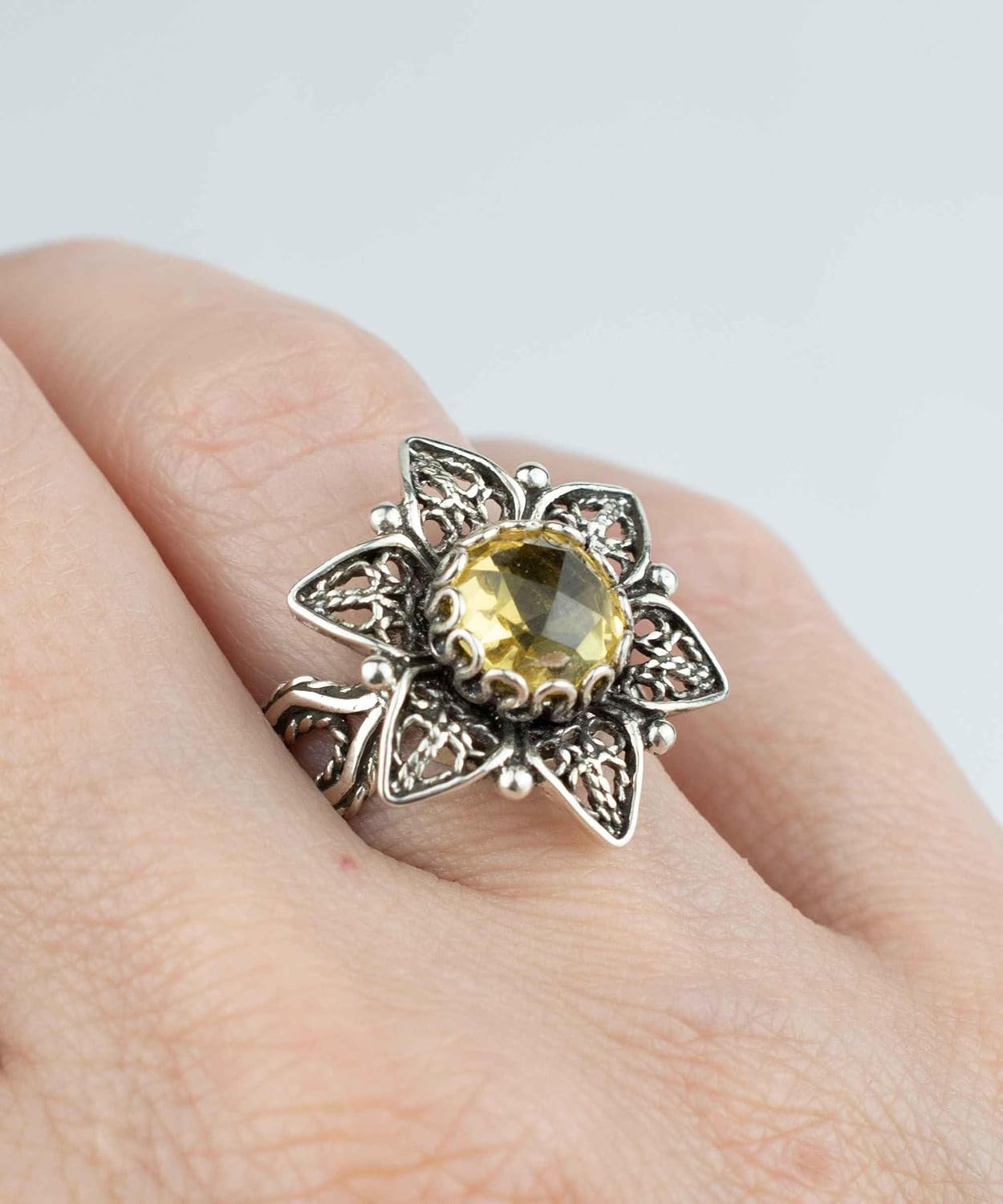 925 Sterling Silver Filigree Art Daisy Flower Motif Woman Cocktail Statement Ring, Gift Boxed