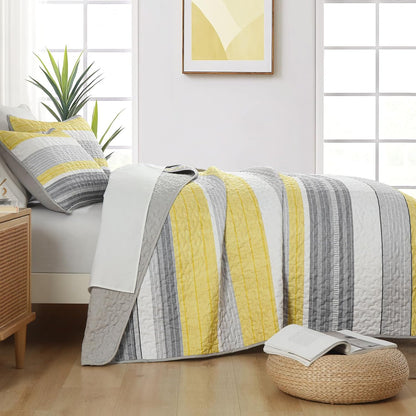 California King Size Quilt Set,3 Piece Fall Soft Lightweight Bedspreads Coverlet Set,Patchwork Striped Quilted Bedding Sets for All Season,Yellow Grey White Comforter Sets with 2 Pillow Shams 112"X96"