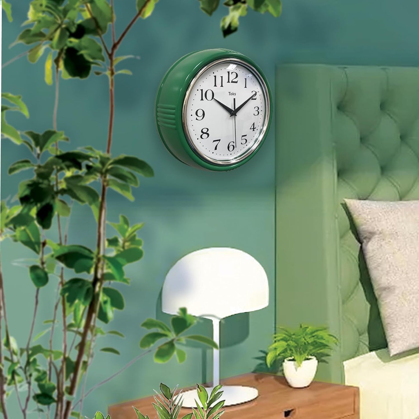Retro Wall Clock, 9.5 Inch Vintage Design, Silent Non-Ticking Quartz Movement, Battery Operated, Perfect for Kitchen, Living Room, Office, and Indoor Use (Vintage Yellow)
