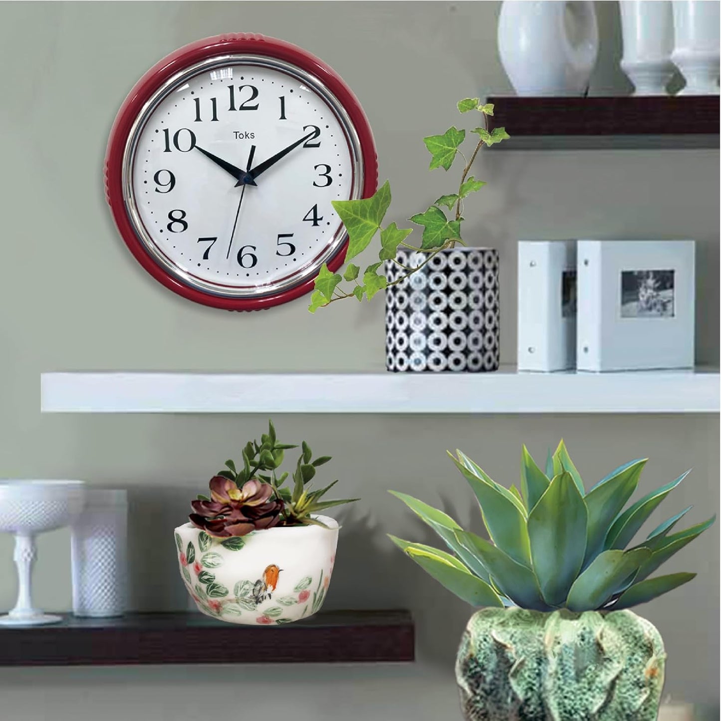 Retro Wall Clock, 9.5 Inch Vintage Design, Silent Non-Ticking Quartz Movement, Battery Operated, Perfect for Kitchen, Living Room, Office, and Indoor Use (Vintage Yellow)