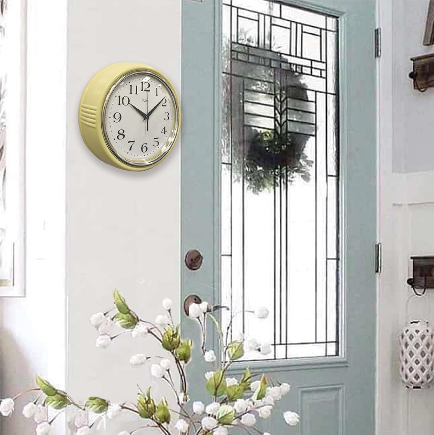 Retro Wall Clock, 9.5 Inch Vintage Design, Silent Non-Ticking Quartz Movement, Battery Operated, Perfect for Kitchen, Living Room, Office, and Indoor Use (Vintage Yellow)