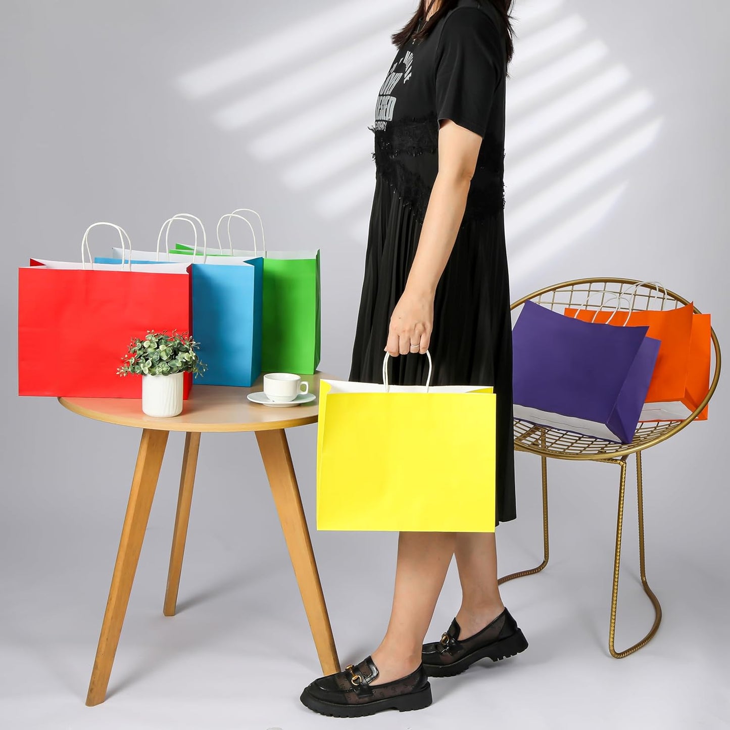 Yellow Gift Bags with Handles, 13x10x5.5 Inch Large Paper Bags for Birthday Party Wedding Shopping, 25 Pack