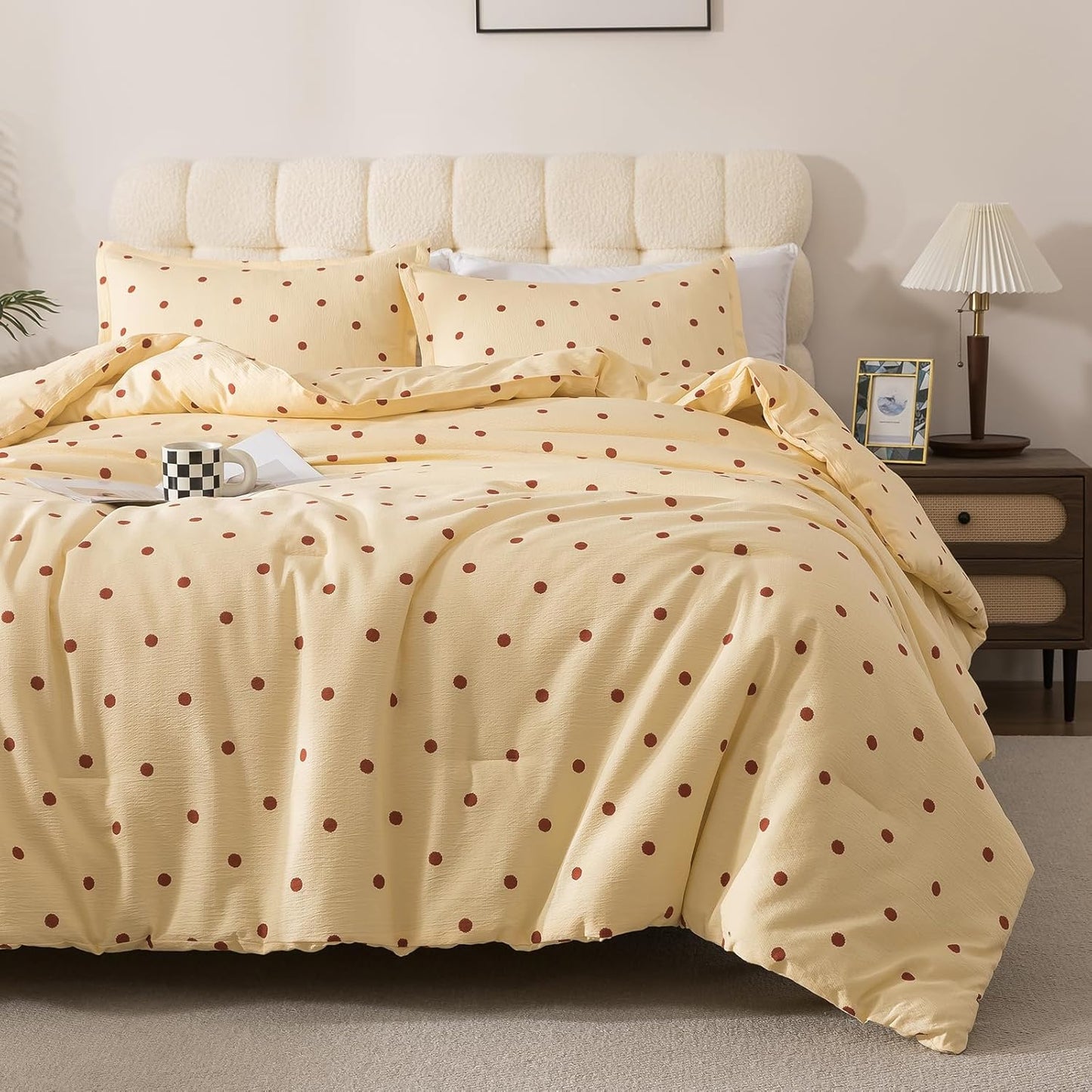 Yellow Queen Comforter Set with Polka Dots 3 Pieces Bedding Set | Soft Seersucker Baby Yellow Comforter Bedding Set Kawaii Circles Print Butter Comforter with Pillowshams