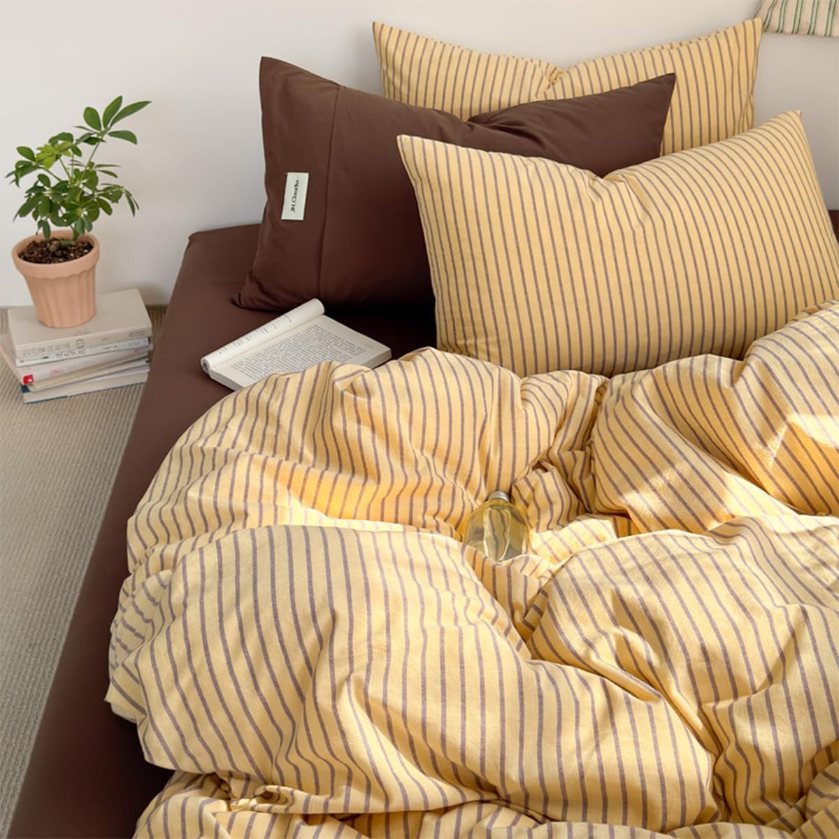 Striped Duvet Cover King Size Yellow Strips Duvet Cover Set Vintage Aesthetic Pinstripe Soft Lightweight Microfiber Bedding Set with Zipper Closure and 2 Pillowcases