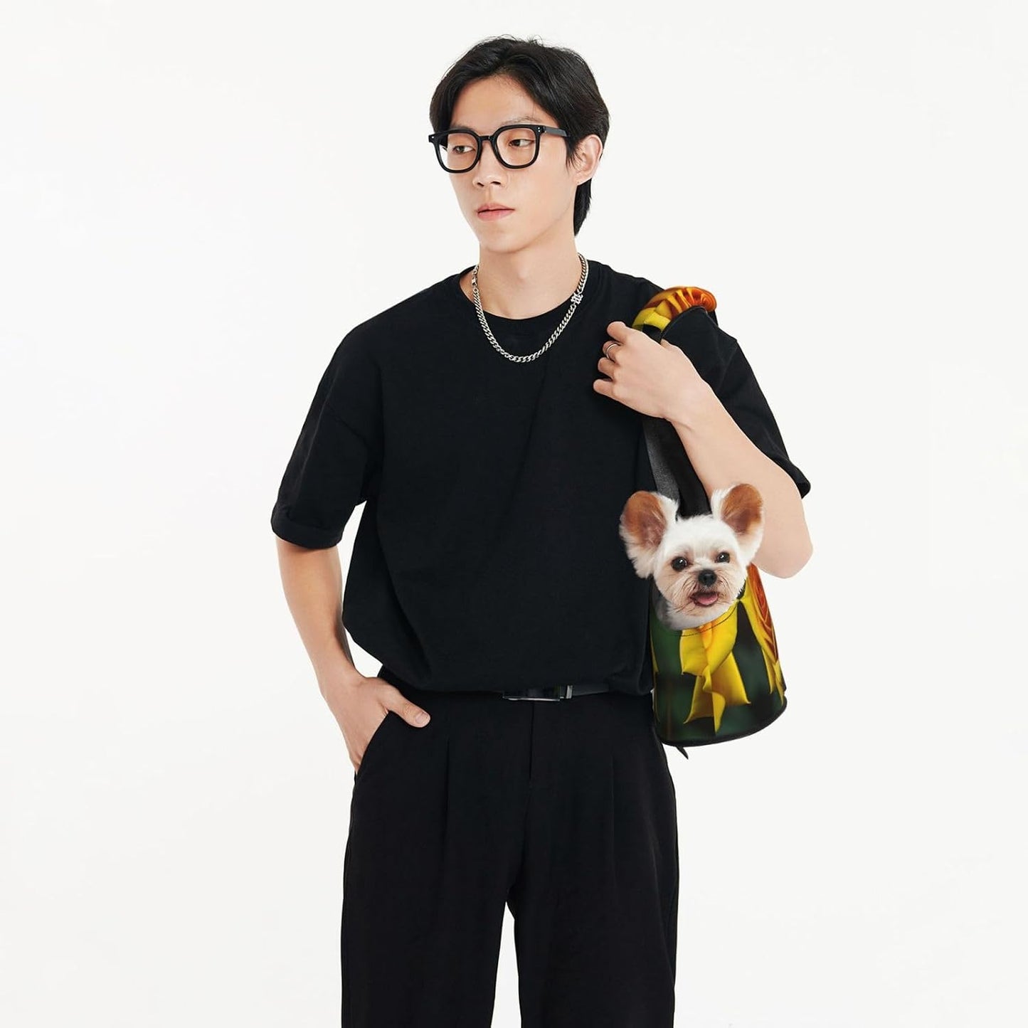 Yellow Rose Picture Print Pet Portable Shoulder Bag, Foldable Pet Bag 13.4 X 6.1 X 10.2 Inches for Subway/Shopping/Hiking