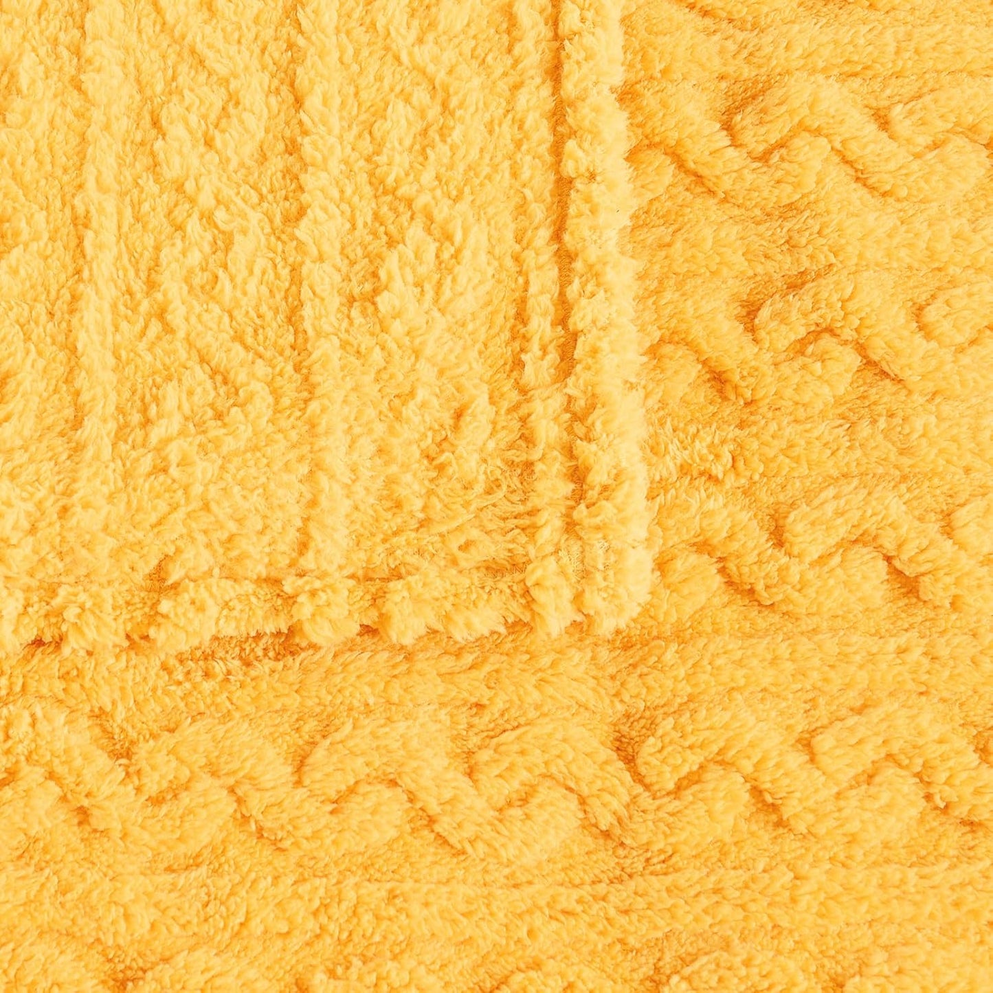 FY FIBER HOUSE Sherpa Blanket - 3D Pattern Design Yellow Throw Blanket for Sofa Couch, Bed, Warm Super Soft Cozy Microfiber Fleece Blanket for Living Room, Throw 50”x60”