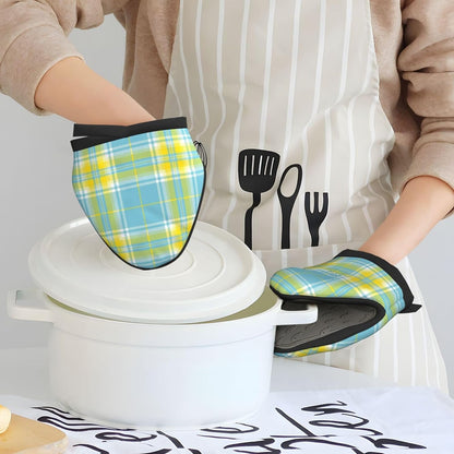 Light Blue and Yellow Tartan Plaid Non-Slip Mini Oven Mitts, for Kitchen Polyester Heat Resistant Gloves
