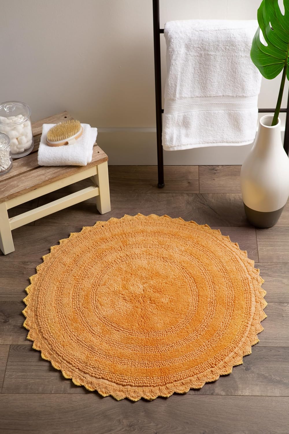 Crochet Collection Reversible Bath Mat, Round, 27.5" Diameter, Yellow