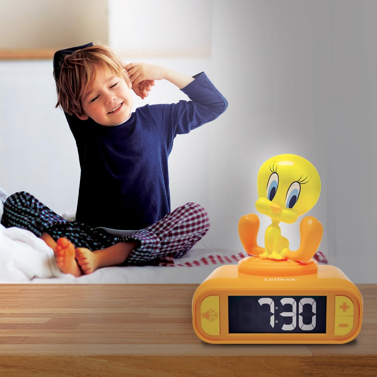 Tweety Night light Alarm Clock with sounds, Yellow, RL800TW