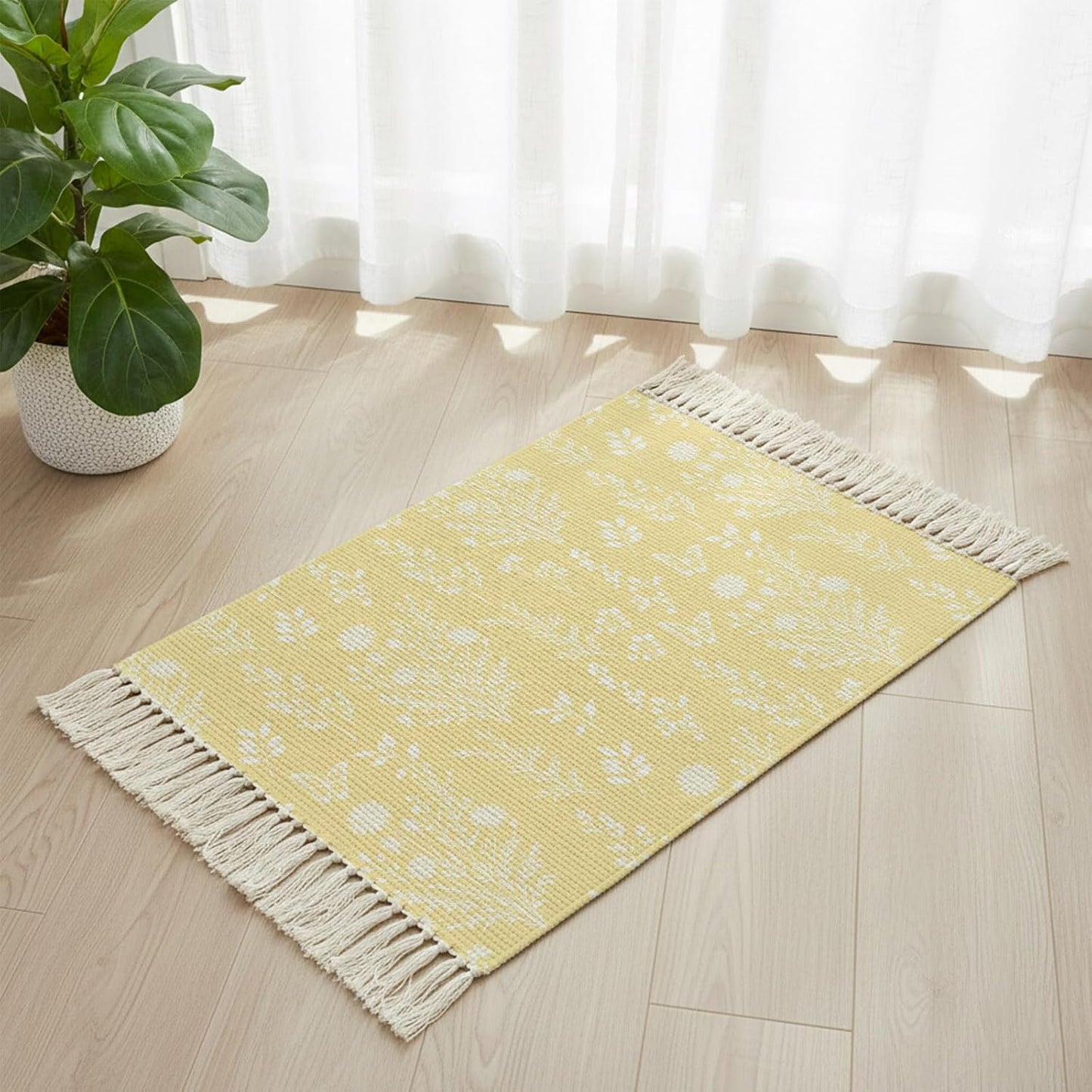 Light Yellow Botanical Bathroom Rug 2'x3', Woven Cotton Area Rug with Tassels Washable Front Door Rugs, Spring Summer Chic Wildflowers Non Slip Throw Runner Rugs Carpet for Entry Laundry Kitchen