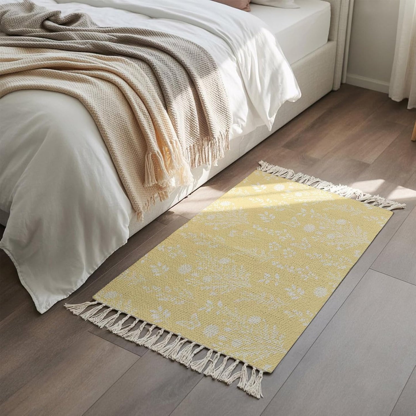 Light Yellow Botanical Bathroom Rug 2'x3', Woven Cotton Area Rug with Tassels Washable Front Door Rugs, Spring Summer Chic Wildflowers Non Slip Throw Runner Rugs Carpet for Entry Laundry Kitchen