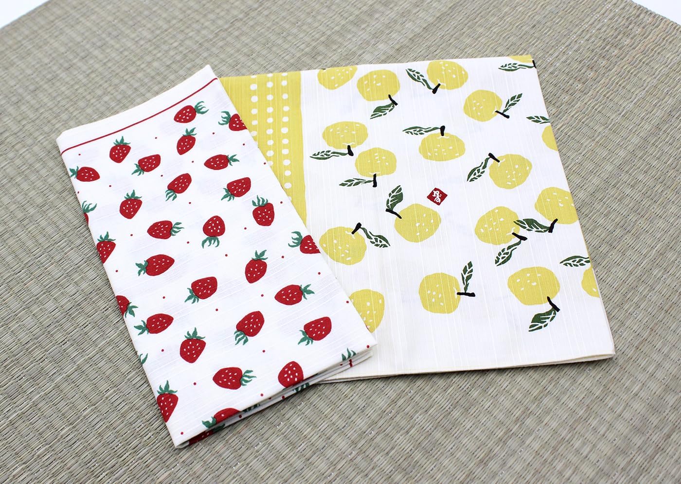 Japanese Reusable Furoshiki Fabric Bento Gift Wrapping Cloth 100% Cotton (19.7"×19.7", Yuzu Lemon)