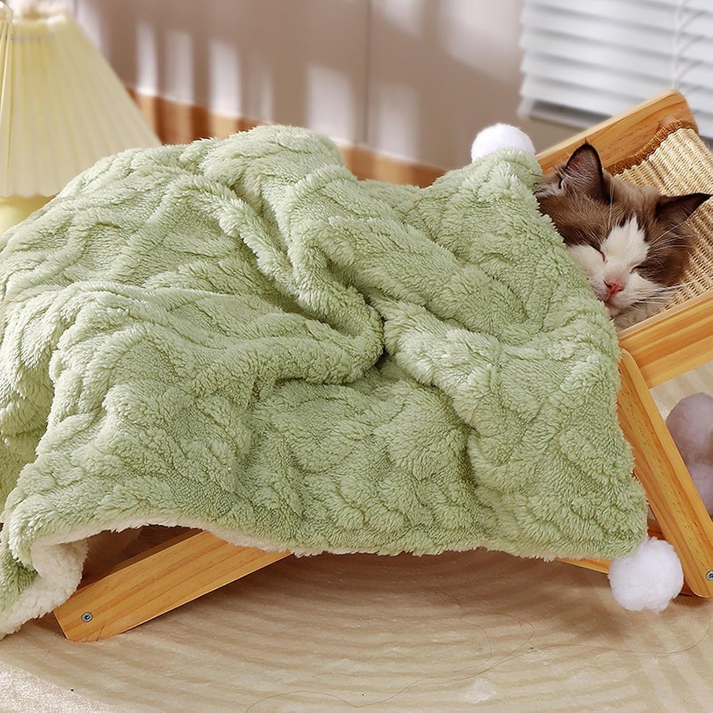 Premium Soft Dog Blanket Washable Puppy Essentials Dog Product Cat Kitten Calming Blankets Throw for Medium Small Dogs Pet Dog Gifts-Yellow-M