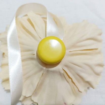 Chictie 2 Piece Large Cloth Flower Magnetic Curtain Tieback Wedding Decorative Holdbacks Rope American Rustic Style Drapery Holder Clip for Girl's Room (Beige Yellow)