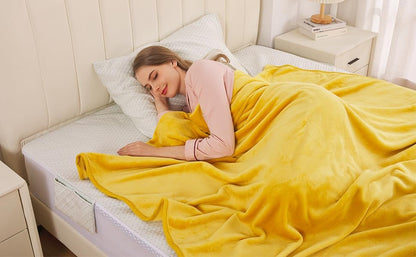 Soft Queen Size Blanket for All Season Warm Fuzzy Microplush Lightweight Thermal Fleece Summer Autumn Fall Winter Spring Blankets for Queen Full Bed Couch Sofa,90x90 Inches,Yellow