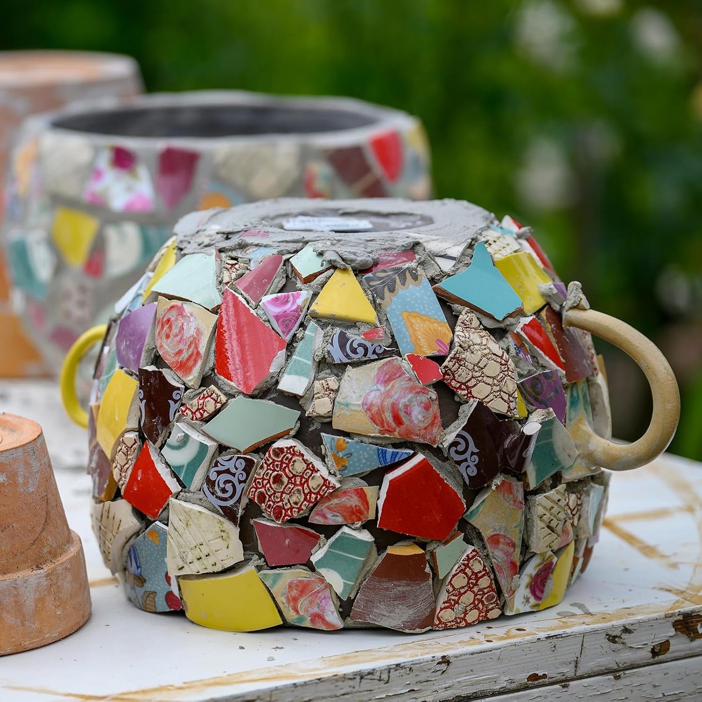 200g Ceramic Mosaic Tiles for Crafts Bulk, Round Yellow Ceramic Tiles for Mosaic Kits Garden Stepping Stone Cup Mat
