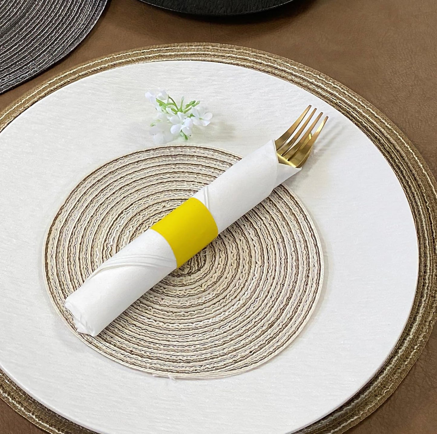 Paper Napkin Bands Box of 500,Napkin Rings Self Adhesive,Silverware Wraps Bands, Perfect for Birthday Parties, Weddings, Family Reunion & Events(Yellow-500pcs)