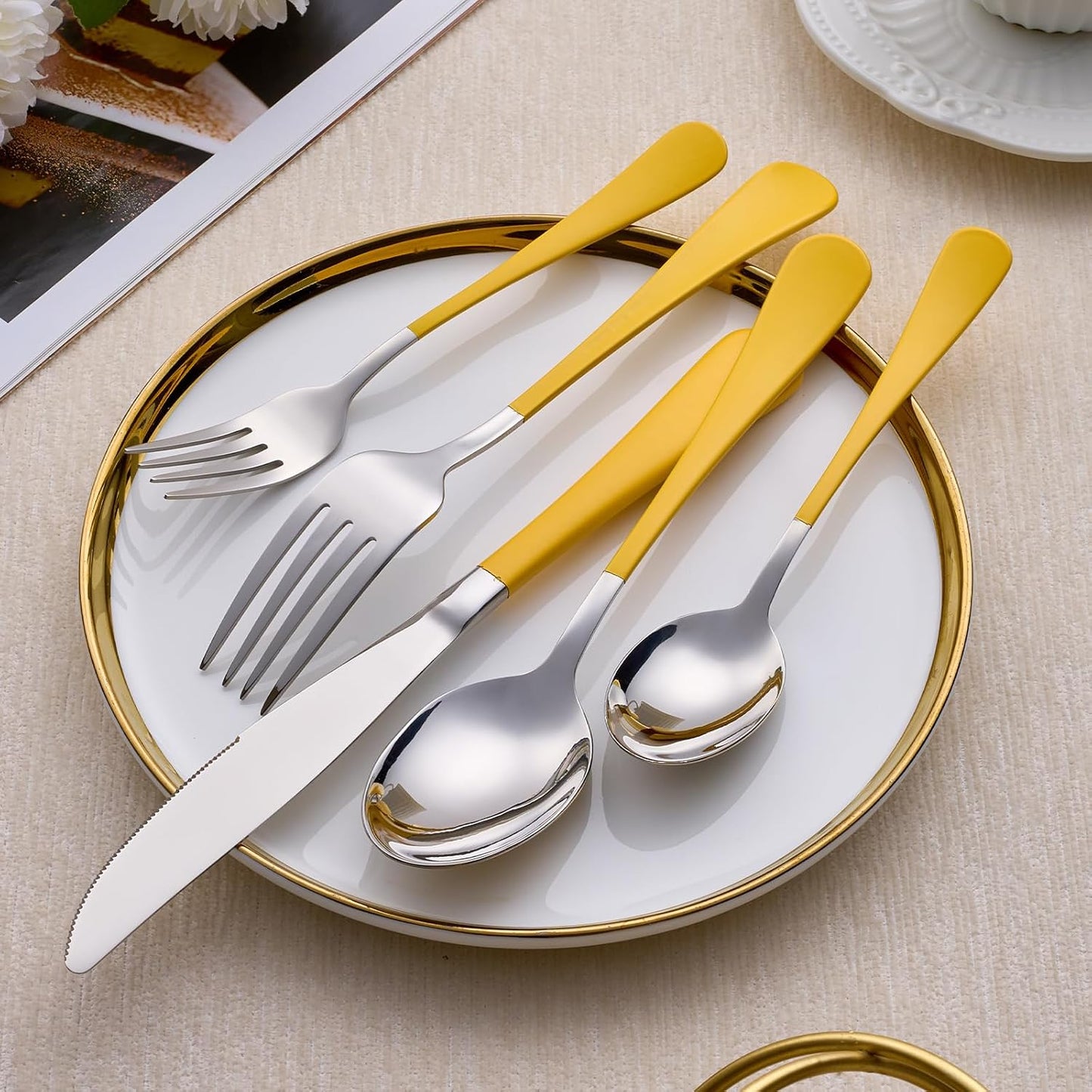 20-Piece Yellow Silverware Set 18/0 Stainless Steel Silverware Set Yellow Handle Cutlery Set Service for 4 Dinner Knives Forks Spoons Set Flatware Set Finish Dishwasher Safe