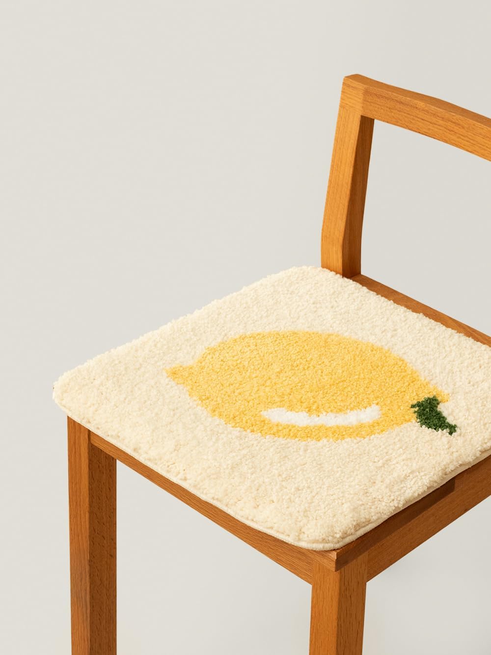 WENSHUO Rounded Square Chair Pad-Orchard Themed Tufted Seat Cushion,15.8" x 15.8" Lemon-Pattern Chair Cushion,Decorative Cushion Made of Microfiber,with a Soft, Warm Touch with TPR Non-Slip Backing