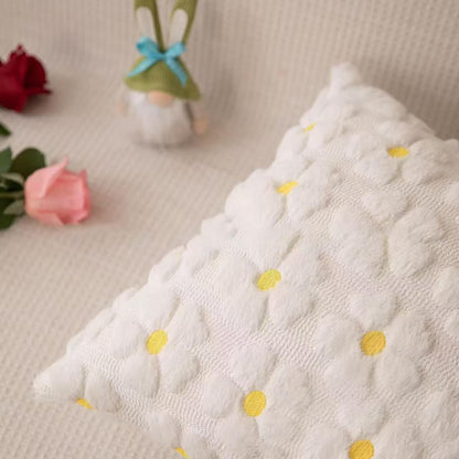 Farmhouse Throw Pillow Cover Yellow White Daisy - 18 x 18 Inch Plush Faux Fur Jacquard Cushion Cover - Set of 2 Artificial fur Embroidery Flower Cushion Case for Livingroom Bed Couch Decor