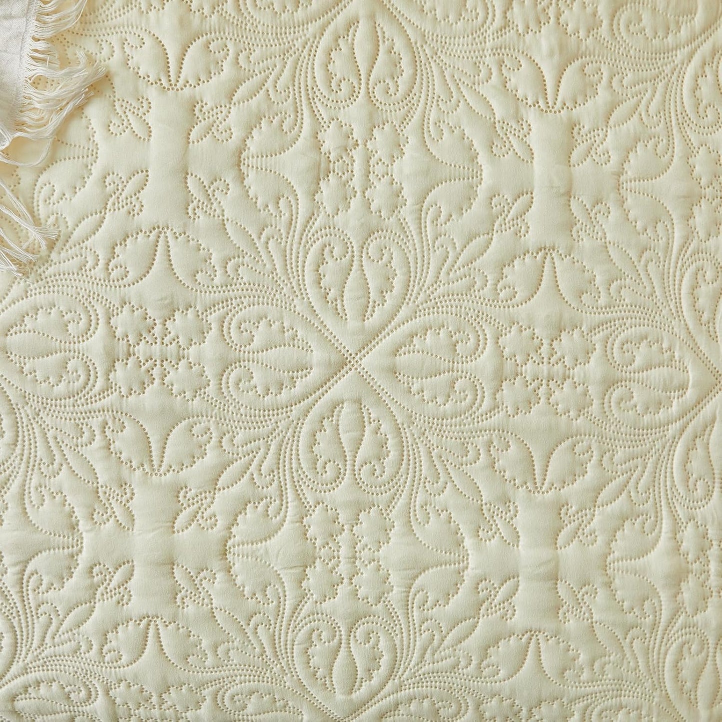 Ruffles Quilt Set Queen Size 96 * 96in - 3 Pieces Solid Shabby Chic Farmhouse Ruffled Bedding Rustic Coverlet Lightweight Fluffy Summer Oversized Bedspread with Shams for Women Men Light Yellow