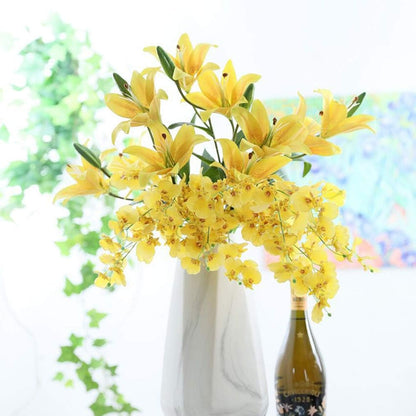 6 Pack Artificial Lily Flowers Full Bloom Fake Latex Real Touch Artificial Flower Bouquets with 3 Heads Wedding Party Decor Home Décor (Yellow)