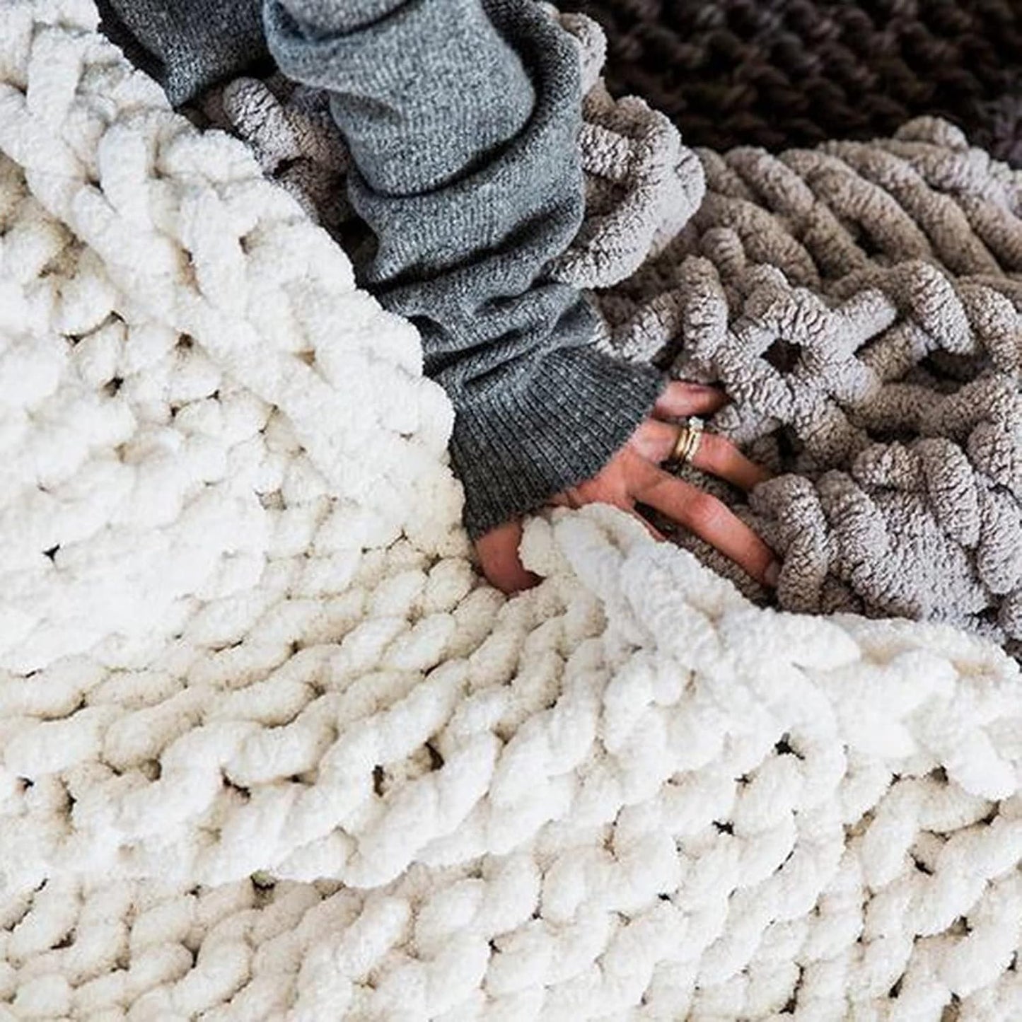 Hand Knit Throw Blanket 39x47 Warm Chunky Knit Bed Throw Soft Chenille Blanket for Sofa Couch Cozy Room Decor Yellow