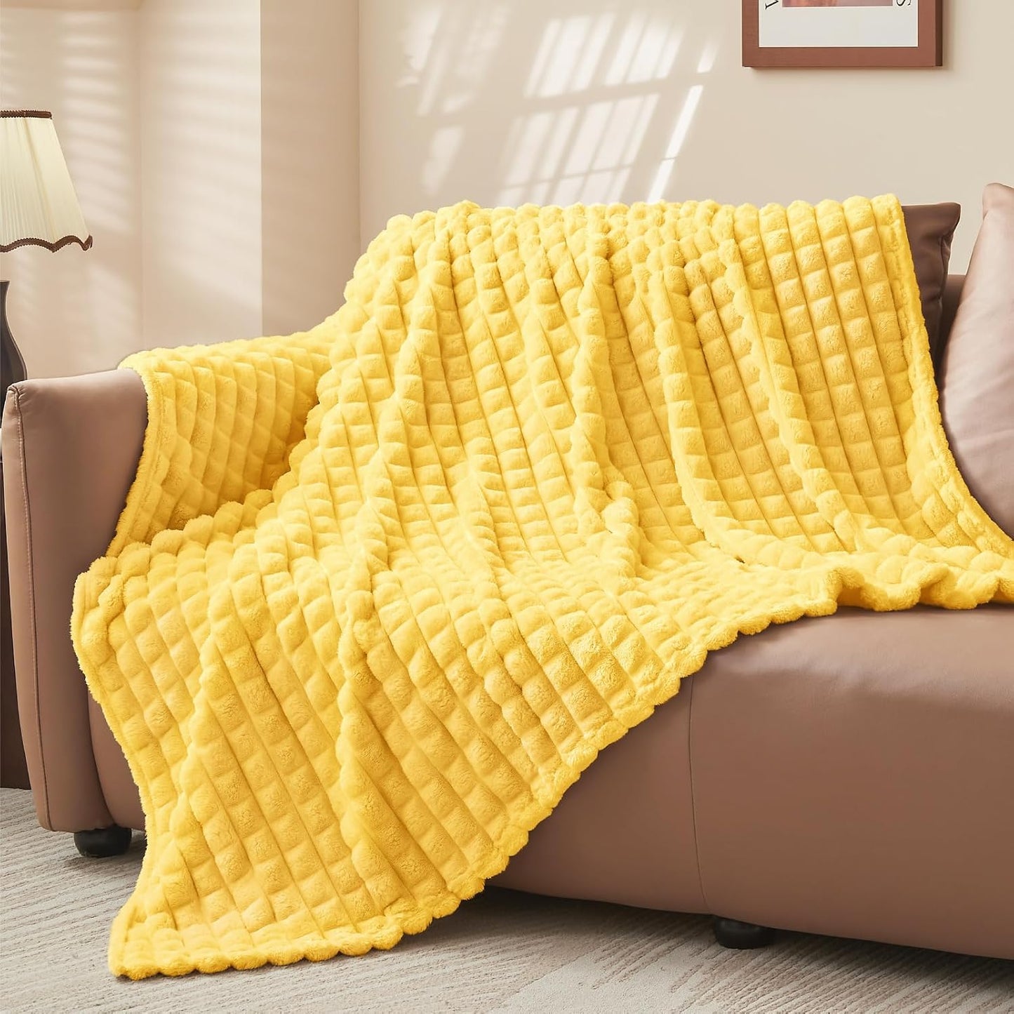 BEDELITE Light Yellow Throw Blanket for Couch - Super Soft Lightweight 3D Checkered Fluffy Fuzzy Fleece Blanket, Luxurious Plush Cozy Blanket for Room Home Decor, Gift for Women, 50x60 inches