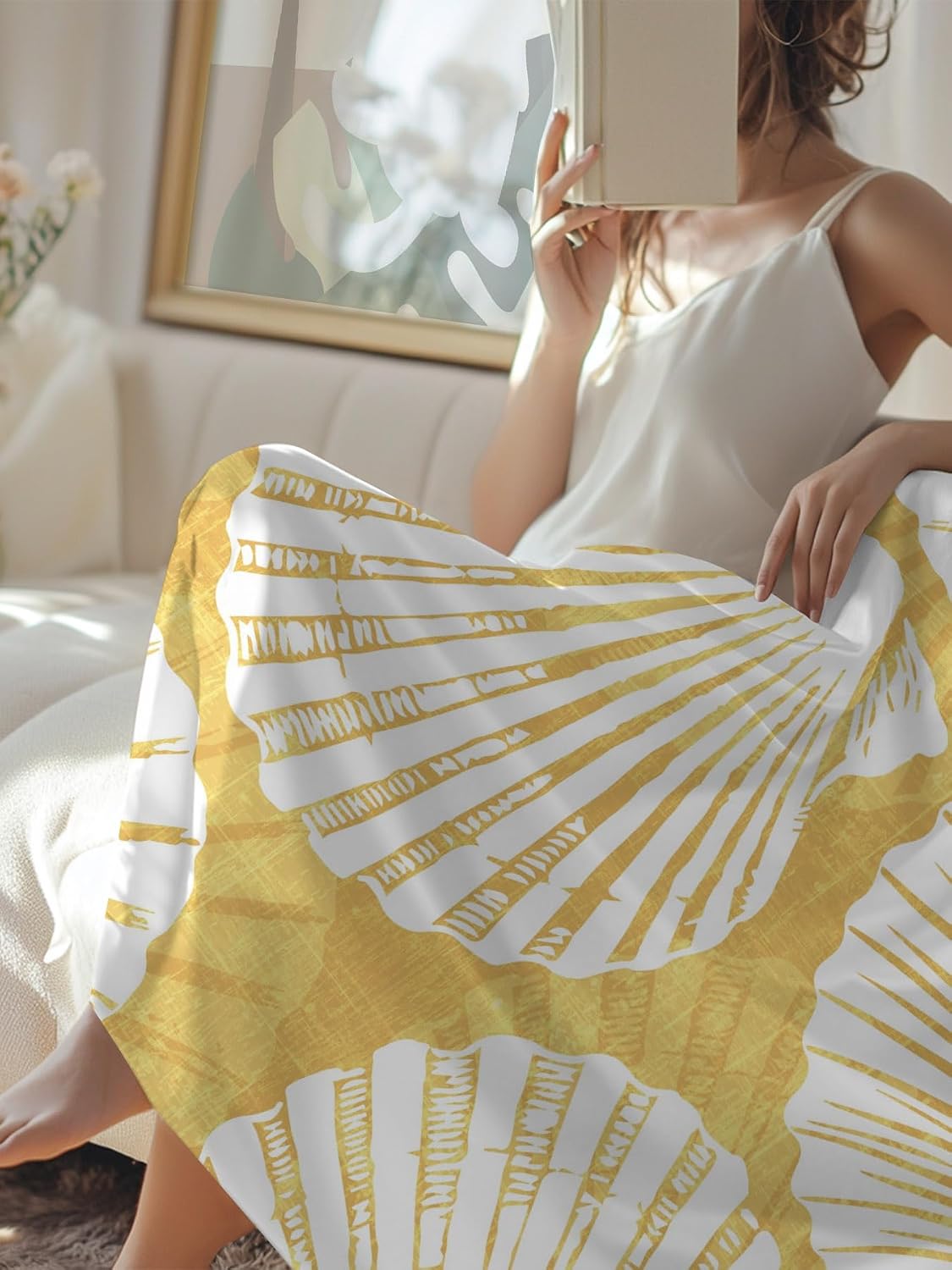 Cooling Blanket for Hot Sleepers, Yellow Scallop Coastal Lightweight Breathable Summer Blanket, Summer Beach Nautical Double-Side Cool Throw Blankets for Sleeping Travel, 50"x60"