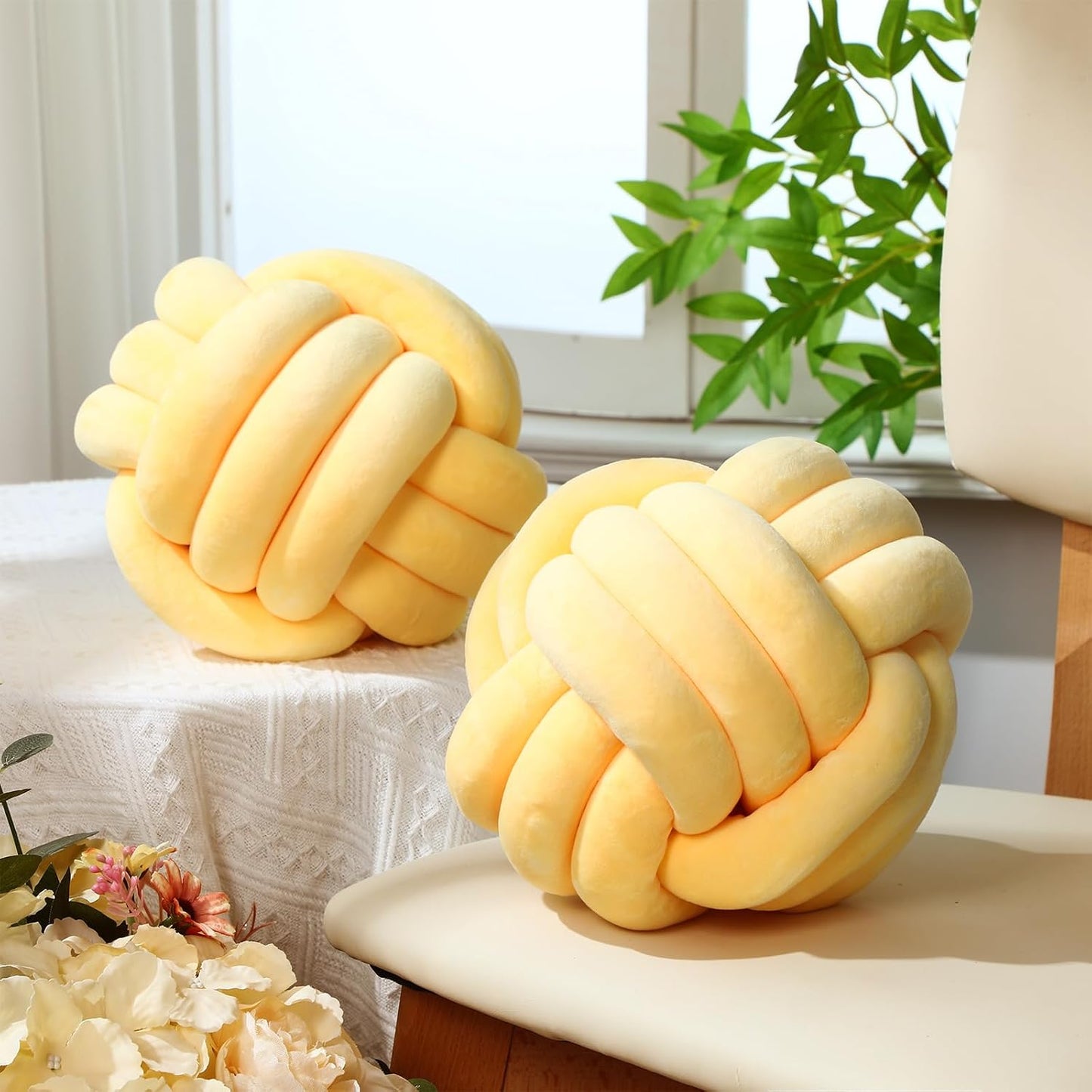 Namalu 2 Pcs Soft Knot Pillow Ball, Decorative Round Throw, Soft Knotted Plush Pillows, Handmade Stuffed Ball Pillows Cushion for Bedroom Sofa Couch Home Decor(7.87 Inches,Light Yellow)