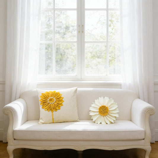 JWH Decorative Flower Throw Pillow Cover 3D Sunflower Pillow Case Velvet Cushion Floral Pillowcase for Bed Living Room Couch Chair 18x18 Inches Yellow Creamy White